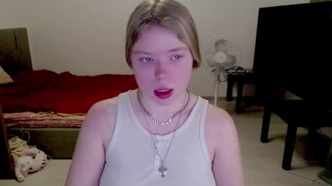 Jennyblonde and Emmabrunette online show from January 2025 05:14:01 PM