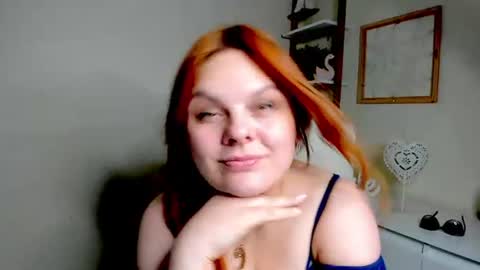 Snapshot of kittengingerxo chatting on June 2026 06:12:01 PM Kitten online show from June 2026 06:12:01 PM