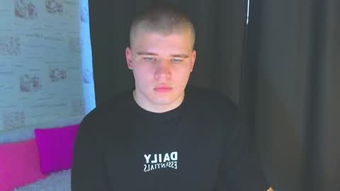 Vlad online show from October 2025 01:03:02 AM