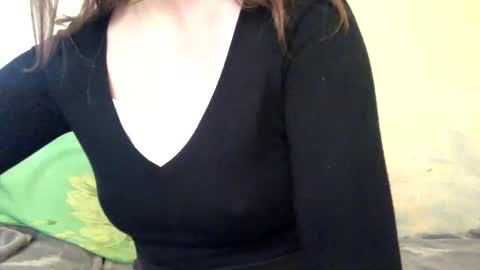 Kittie Creme online show from May 2026 01:07:02 PM