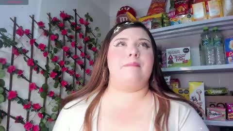 Snapshot of kitty__pinnk chatting on May 2026 08:27:01 PM KAROL online show from May 2026 08:27:01 PM