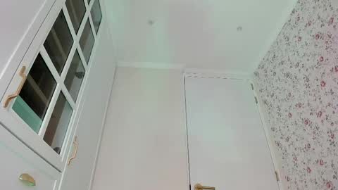 Snapshot of kitty__sophie chatting on June 2026 07:36:01 PM sophie online show from June 2026 07:36:01 PM