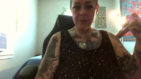 kitty_bang_bang online show from June 2026 07:13:01 PM