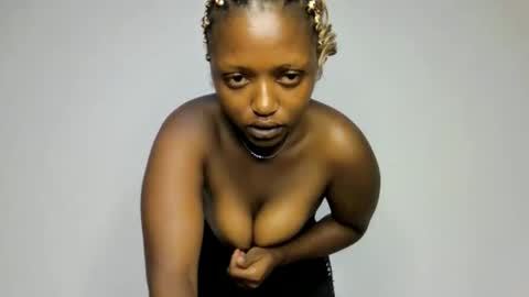 kitty_cattie online show from February 2026 12:04:02 AM