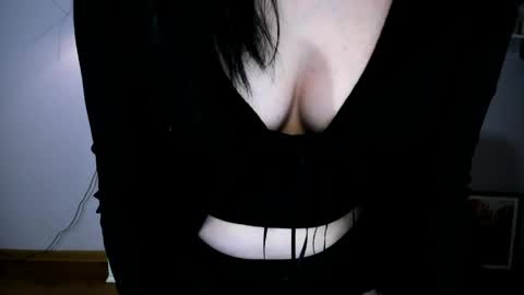 Denise online show from April 2026 10:20:01 PM