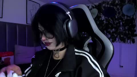 Snapshot of kitty_gang chatting on July 2026 12:35:02 AM Camila online show from July 2026 12:35:02 AM