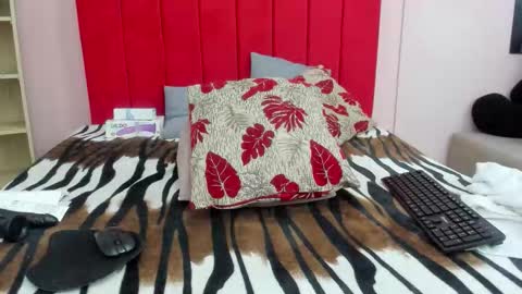 Snapshot of kitty_hot_sex_ chatting on February 2026 10:42:01 PM kitty_hot_sex_ online show from February 2026 10:42:01 PM