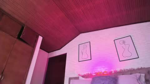 Snapshot of kitty_pam chatting on June 2026 09:14:01 AM Kitty online show from June 2026 09:14:01 AM