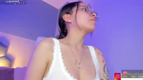 Snapshot of kitty_patitas_suavess chatting on July 2026 06:47:02 AM Kitty online show from July 2026 06:47:02 AM