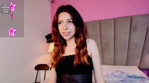 Snapshot of kittybloom_ chatting on November 2025 01:11:01 PM Kitty online show from November 2025 01:11:01 PM