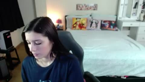 Isabel online show from July 2026 02:18:01 AM