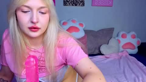 kittykendall online show from May 2026 06:05:01 PM