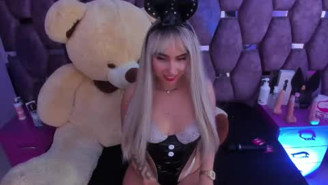 Snapshot of kittylovely__ chatting on March 2025 04:41:02 AM kittylovely online show from March 2025 04:41:02 AM