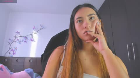Snapshot of kittyrush_ chatting on April 2026 09:32:02 PM kitty online show from April 2026 09:32:02 PM