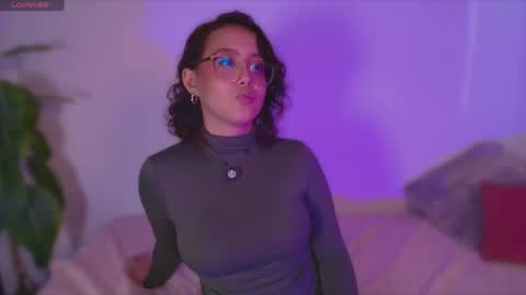 Sophie online show from April 2026 09:39:33 PM