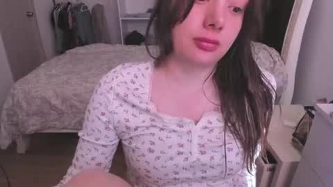 Snapshot of kittywantslove23 chatting on July 2026 08:03:01 PM kittywantslove23 online show from July 2026 08:03:01 PM