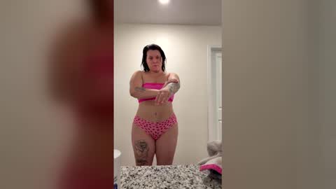 Snapshot of kittyykat4571 chatting on April 2026 04:10:02 AM Kat3 online show from April 2026 04:10:02 AM