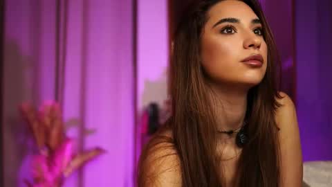 Snapshot of kity_sweet chatting on February 2026 10:41:01 PM Erika online show from February 2026 10:41:01 PM