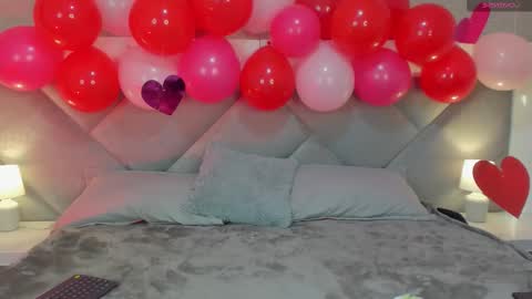 Snapshot of kiutemily_ chatting on February 2026 10:06:02 PM Emily online show from February 2026 10:06:02 PM