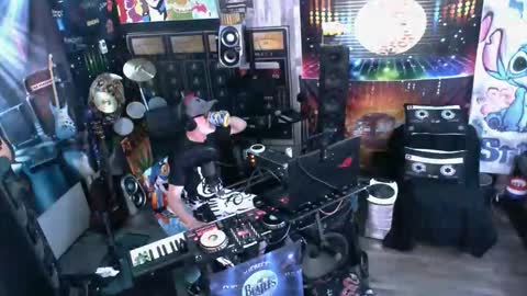 kiveuxmakeu online show from January 2026 06:34:01 PM