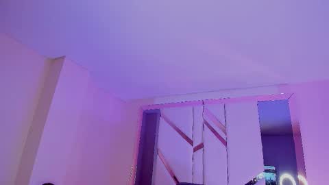 Kiwi online show from November 2025 02:06:02 PM