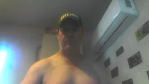 kiwiguy19773 online show from March 2026 02:50:02 AM