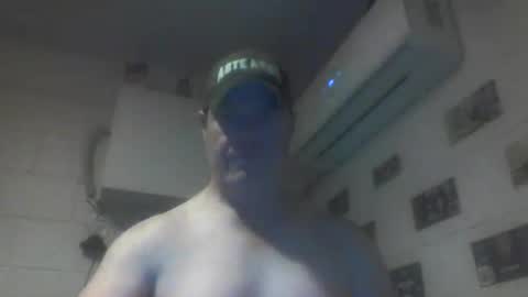 kiwiguy19773 online show from May 2026 07:15:01 AM