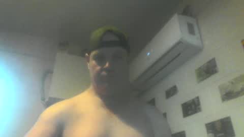 kiwiguy19773 online show from June 2026 03:53:02 AM