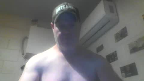 kiwiguy19773 online show from July 2026 06:40:01 AM