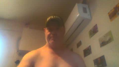 kiwiguy19773 online show from August 2026 01:40:02 AM