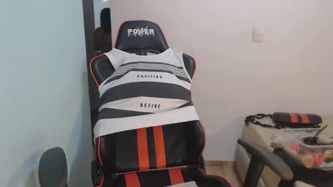 klauss 123 online show from February 2025 04:48:02 AM