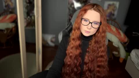 Snapshot of klementinagirl chatting on December 2024 08:27:02 PM Klementinafanslyklementina6661 online show from December 2024 08:27:02 PM