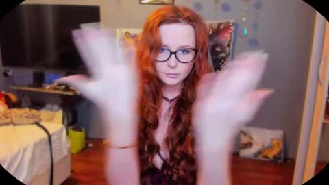 Snapshot of klementinagirl chatting on February 2025 08:14:02 PM Klementinafanslyklementina6661 online show from February 2025 08:14:02 PM