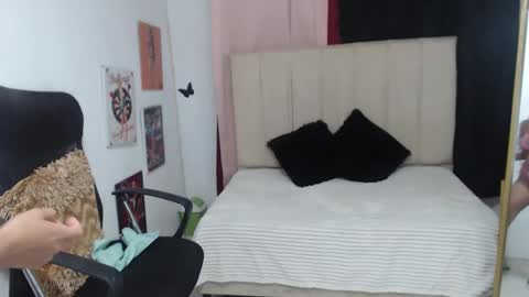 kleo online show from February 2025 01:24:01 AM