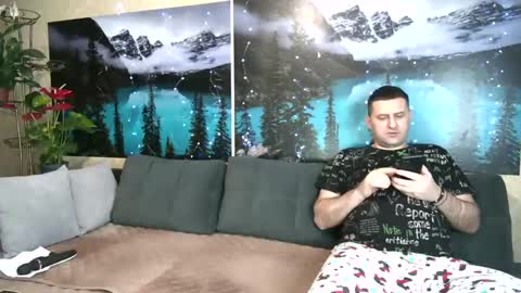 Kleosnow online show from February 2025 09:43:01 AM