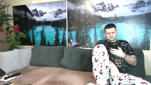Kleosnow online show from February 2025 09:46:01 AM