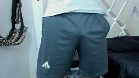 klever_haston online show from December 2025 02:10:02 AM