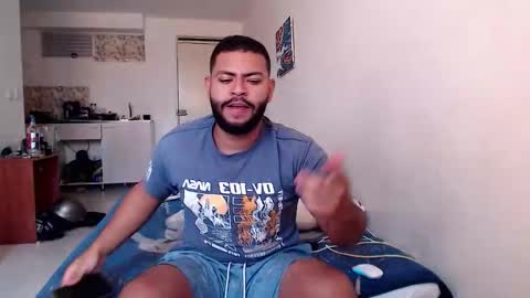 Snapshot of kleyton336 chatting on February 2026 03:49:02 PM kleyton online show from February 2026 03:49:02 PM