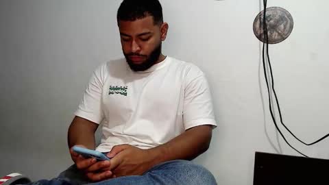 Snapshot of kleyton336 chatting on March 2026 03:01:02 AM kleyton online show from March 2026 03:01:02 AM