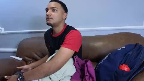 kleytoncollins online show from January 2026 07:30:01 PM