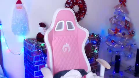 Kloe online show from December 2024 03:50:02 AM