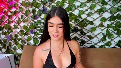 kloe_bella online show from September 2025 01:14:02 PM
