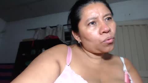 Kloe online show from November 2025 06:02:01 AM