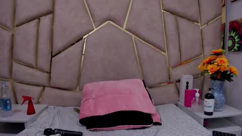 kloe online show from February 2026 05:50:02 AM