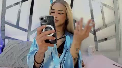 Kloe online show from February 2026 08:02:02 AM