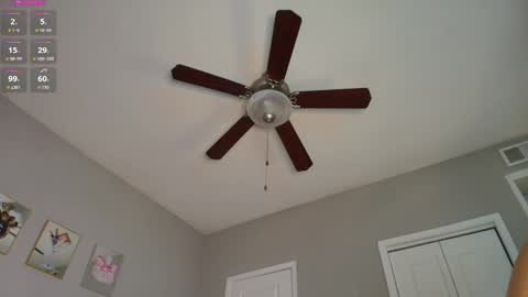 kloewandan online show from March 2026 02:38:02 AM