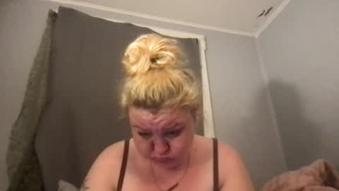 kmarie1196 online show from July 2026 08:03:01 AM