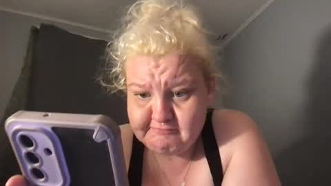 kmarie1196 online show from August 2026 04:53:01 PM