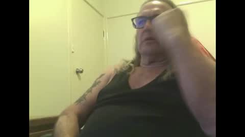Snapshot of knobout chatting on April 2026 01:28:01 PM knobout online show from April 2026 01:28:01 PM