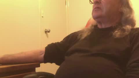 Snapshot of knobout chatting on July 2026 12:13:01 PM knobout online show from July 2026 12:13:01 PM